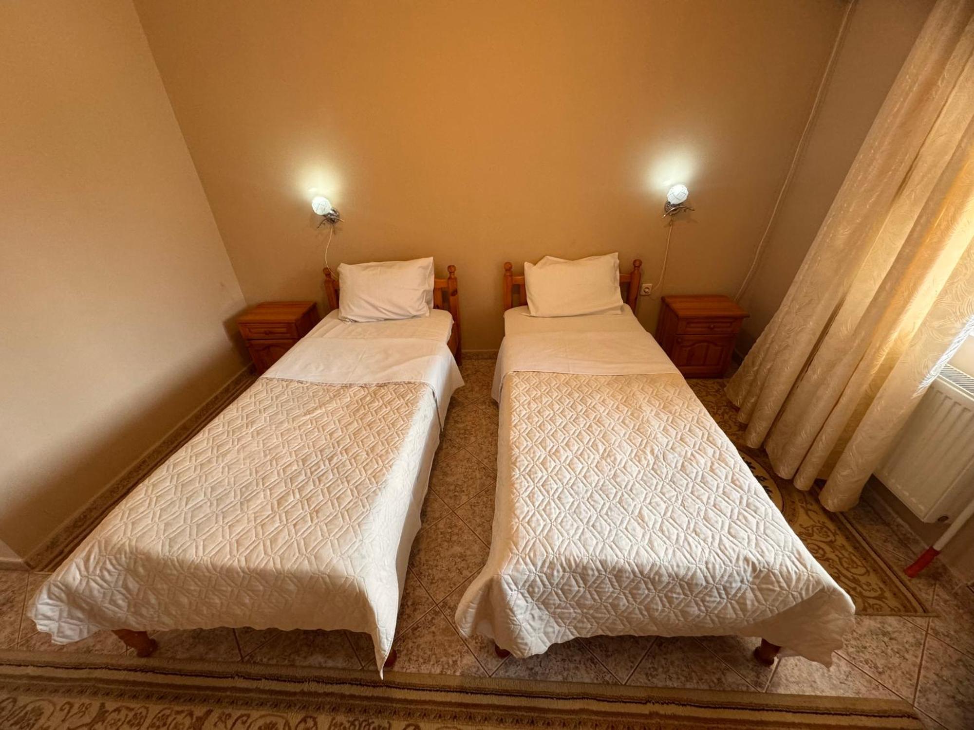Motel International Berkovitsa Eksteriør billede