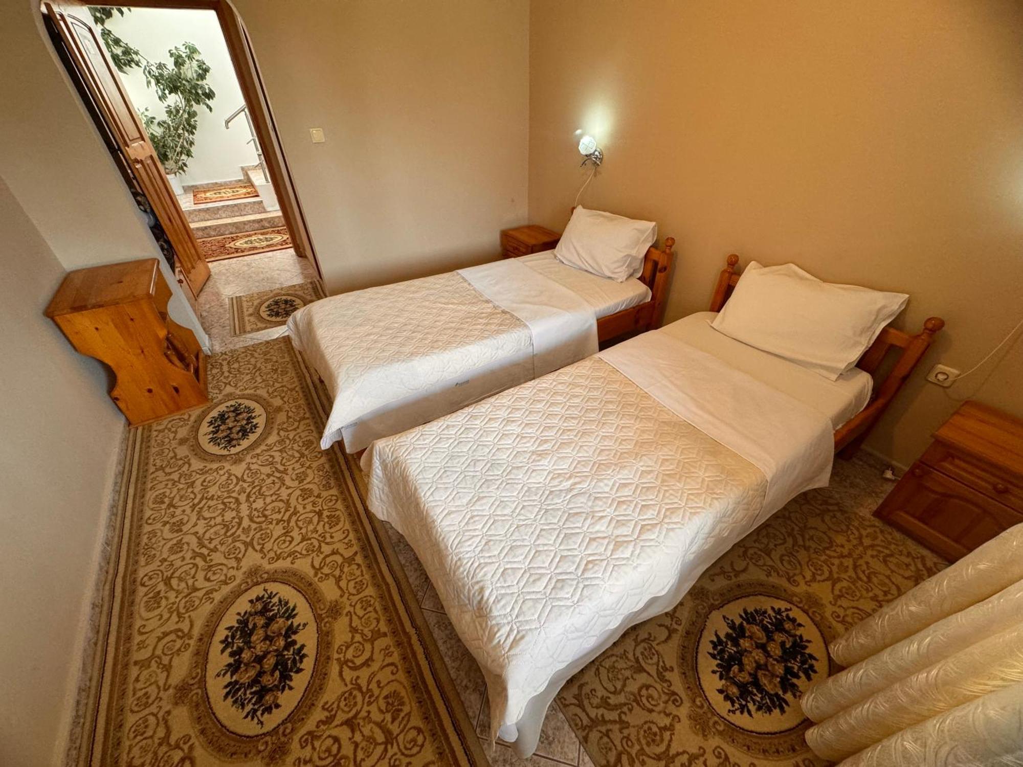 Motel International Berkovitsa Eksteriør billede